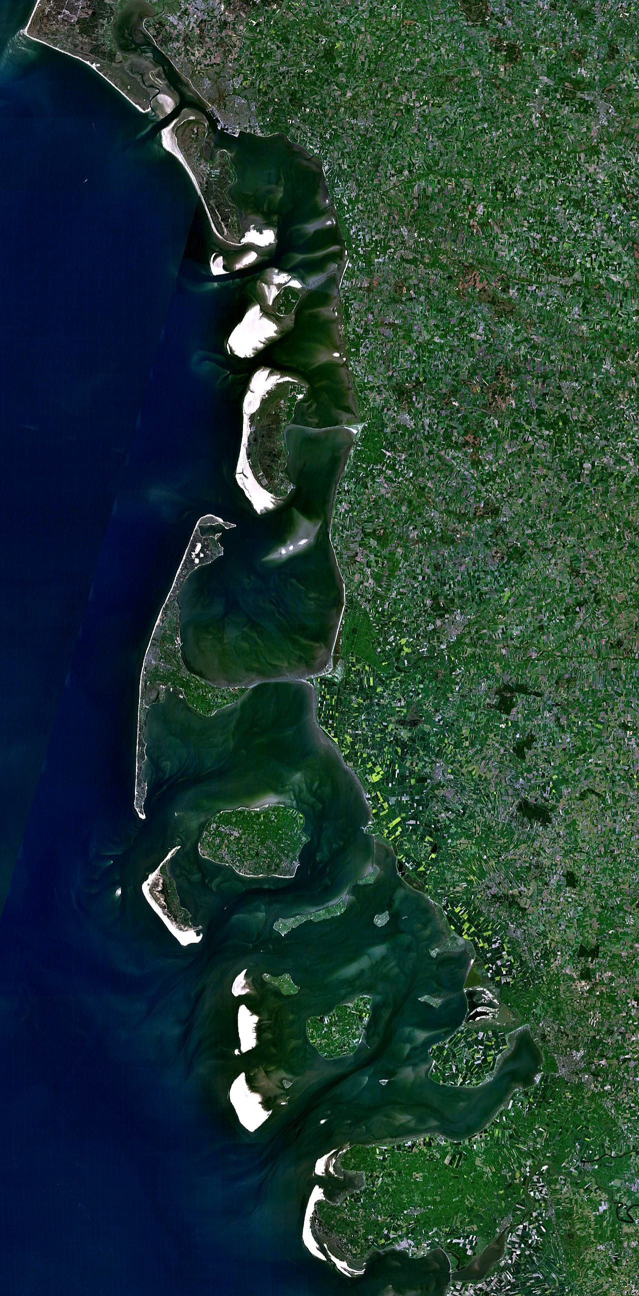 Vista satelital de las Islas Frisias septentrionales