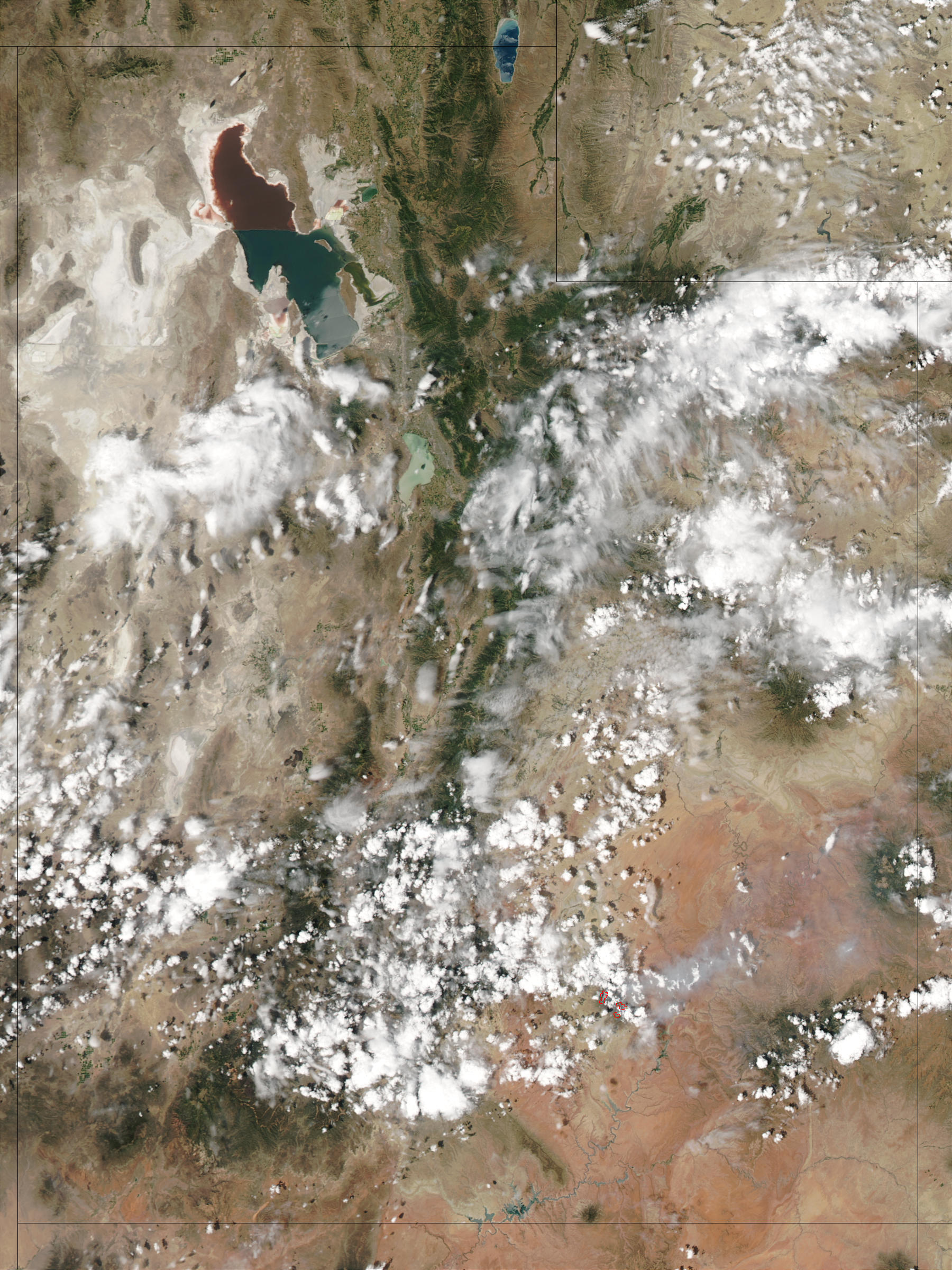 Incendios en Utah (seguimiento satelital de la tarde)