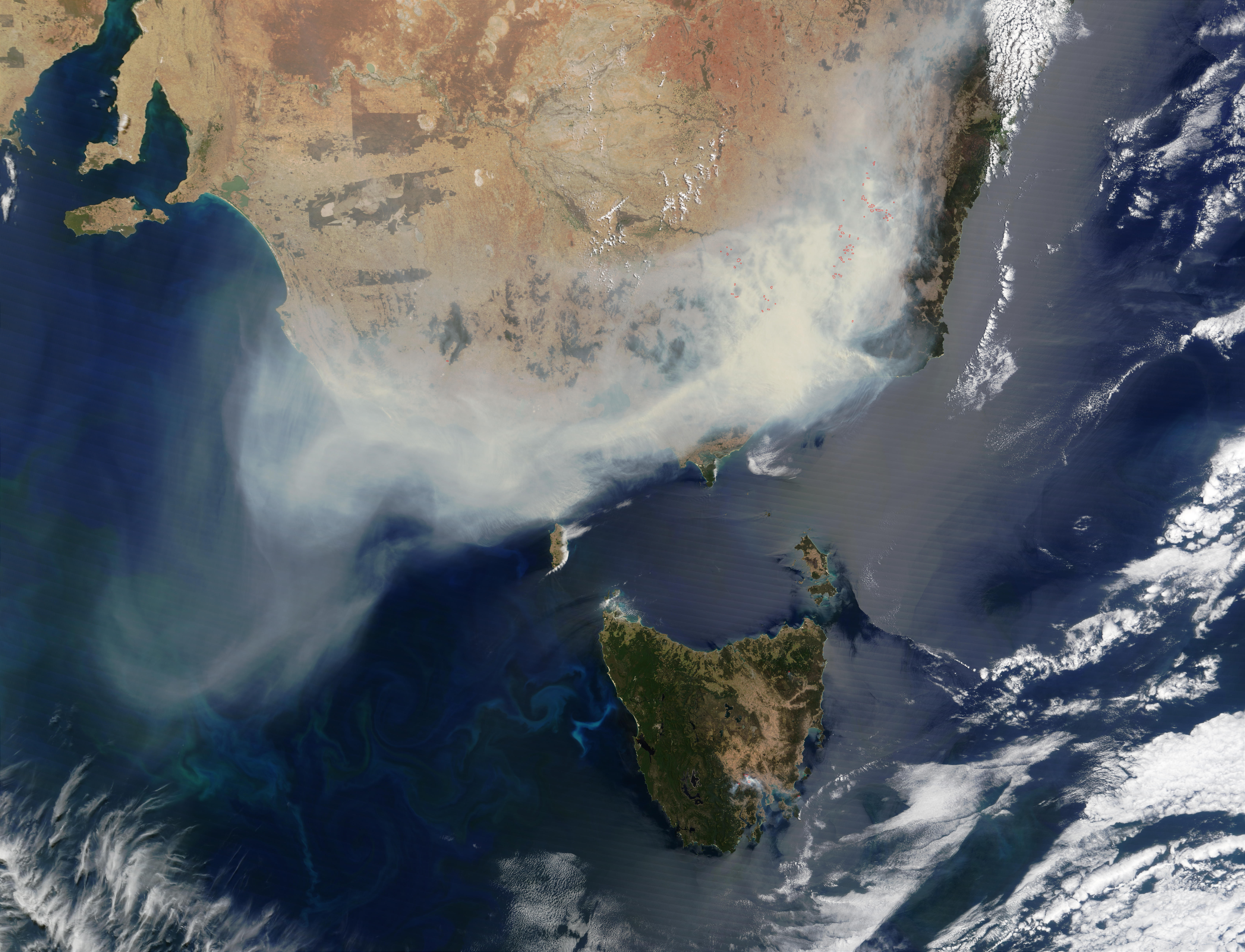 Incendios y humo en el sureste de Australia