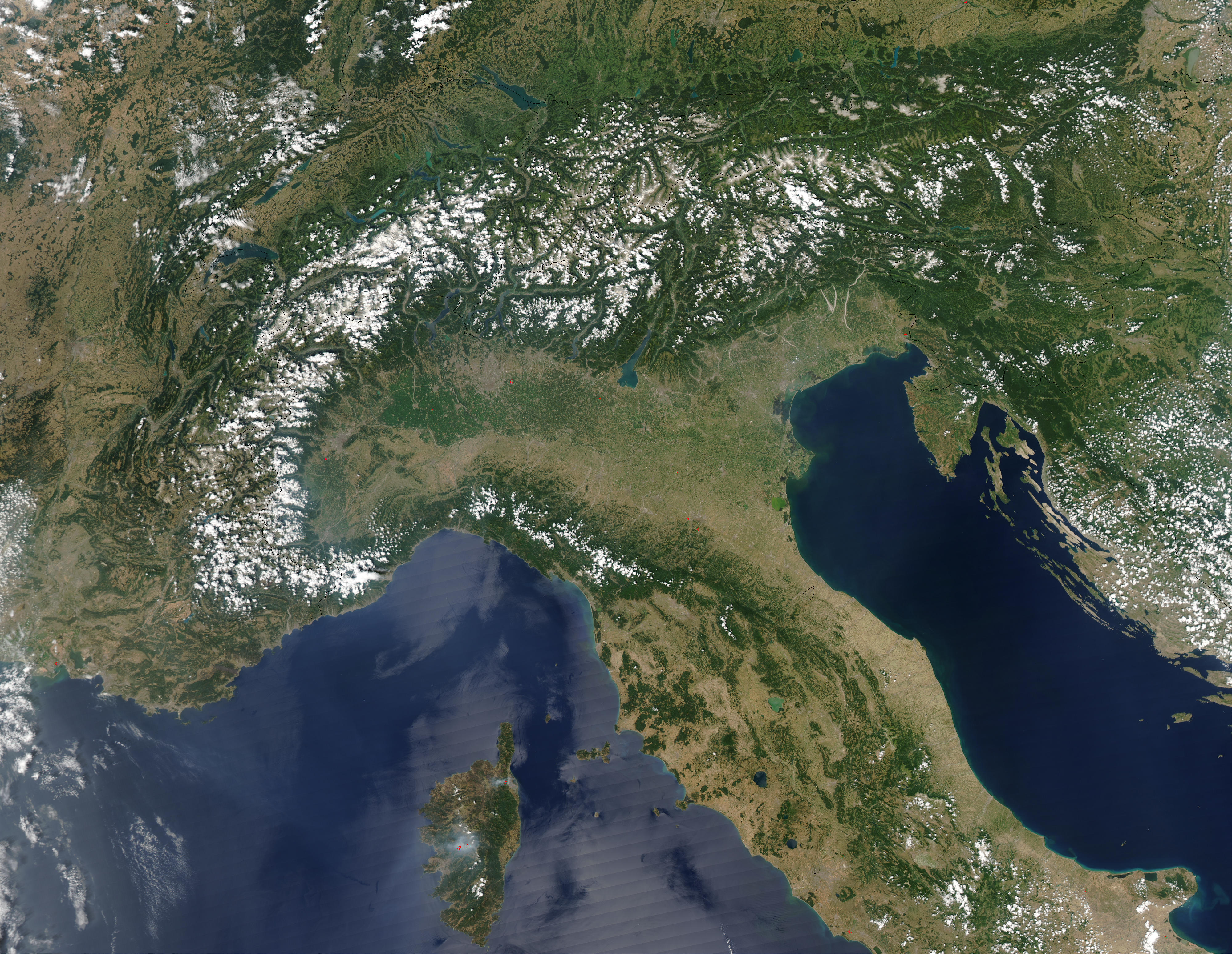 A few fires were detected across Italy (center) on July 20, 2003